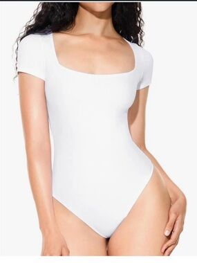 Classic White Square Neck Short Sleeve Bodysuit
